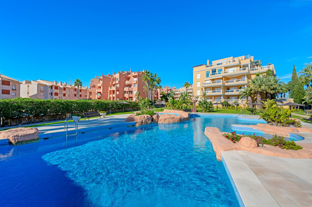 2 Bed, 2 Bath, ApartmentFor Sale, Cabo Roig, Alicante