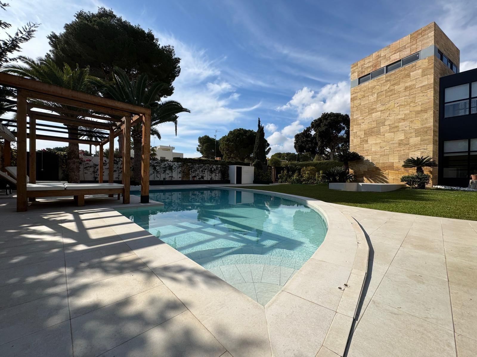 7 Bed, 8 Bath, HouseFor Sale, Orihuela Costa, Alicante