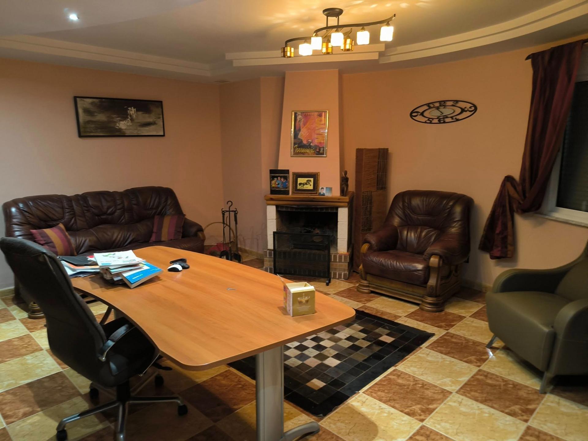 5 Bed, 2 Bath, HouseFor Sale, Torrevieja, Alicante