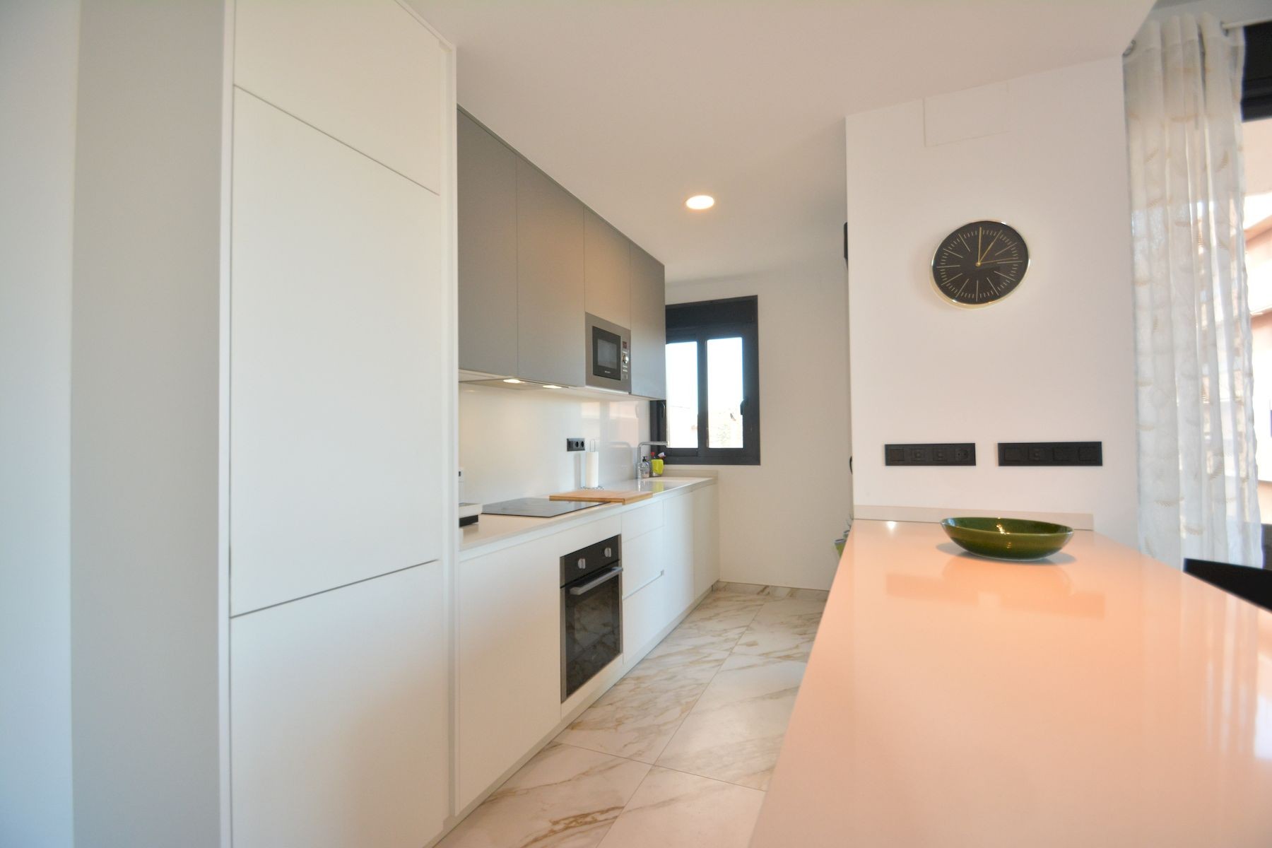 3 Bed, 2 Bath, ApartmentFor Sale, Guardamar Del Segura, Alicante