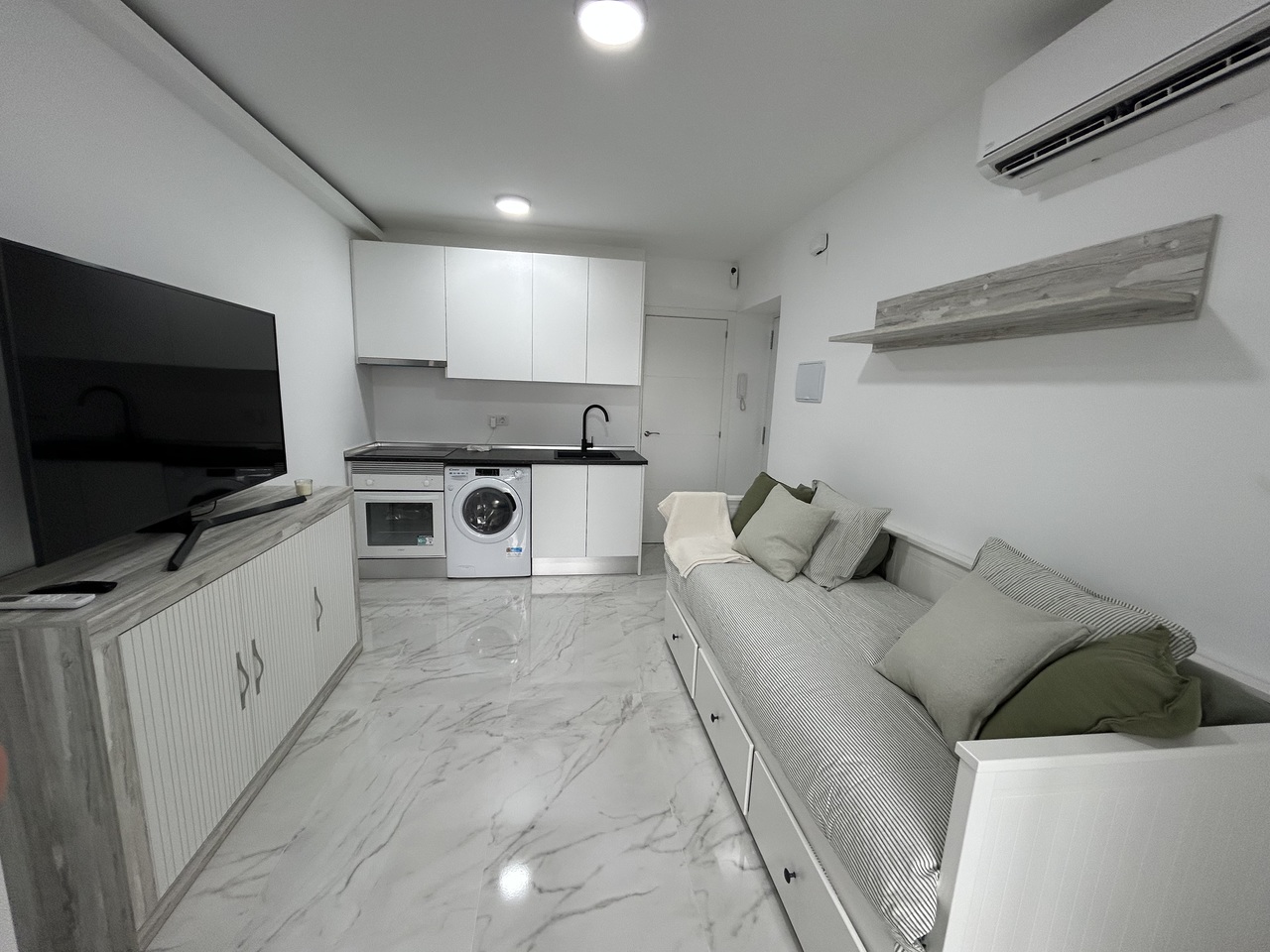 1 Bath, ApartmentFor Sale, Ciudad Quesada, Alicante
