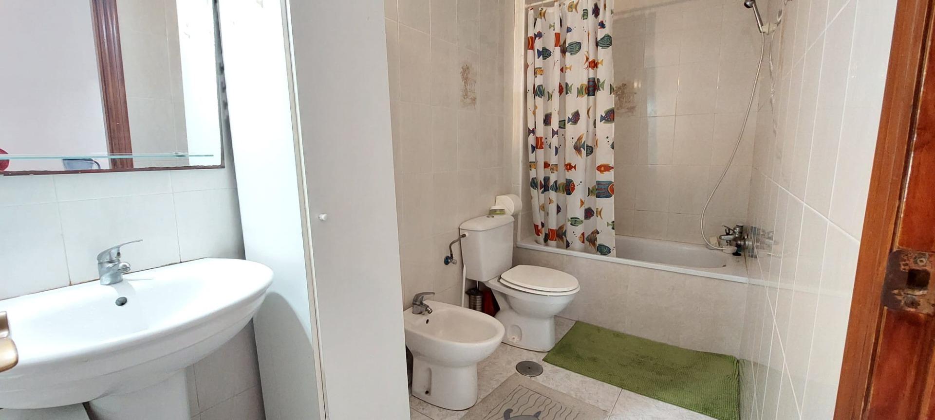 2 Bed, 1 Bath, ApartmentFor Sale, Torrevieja, Alicante