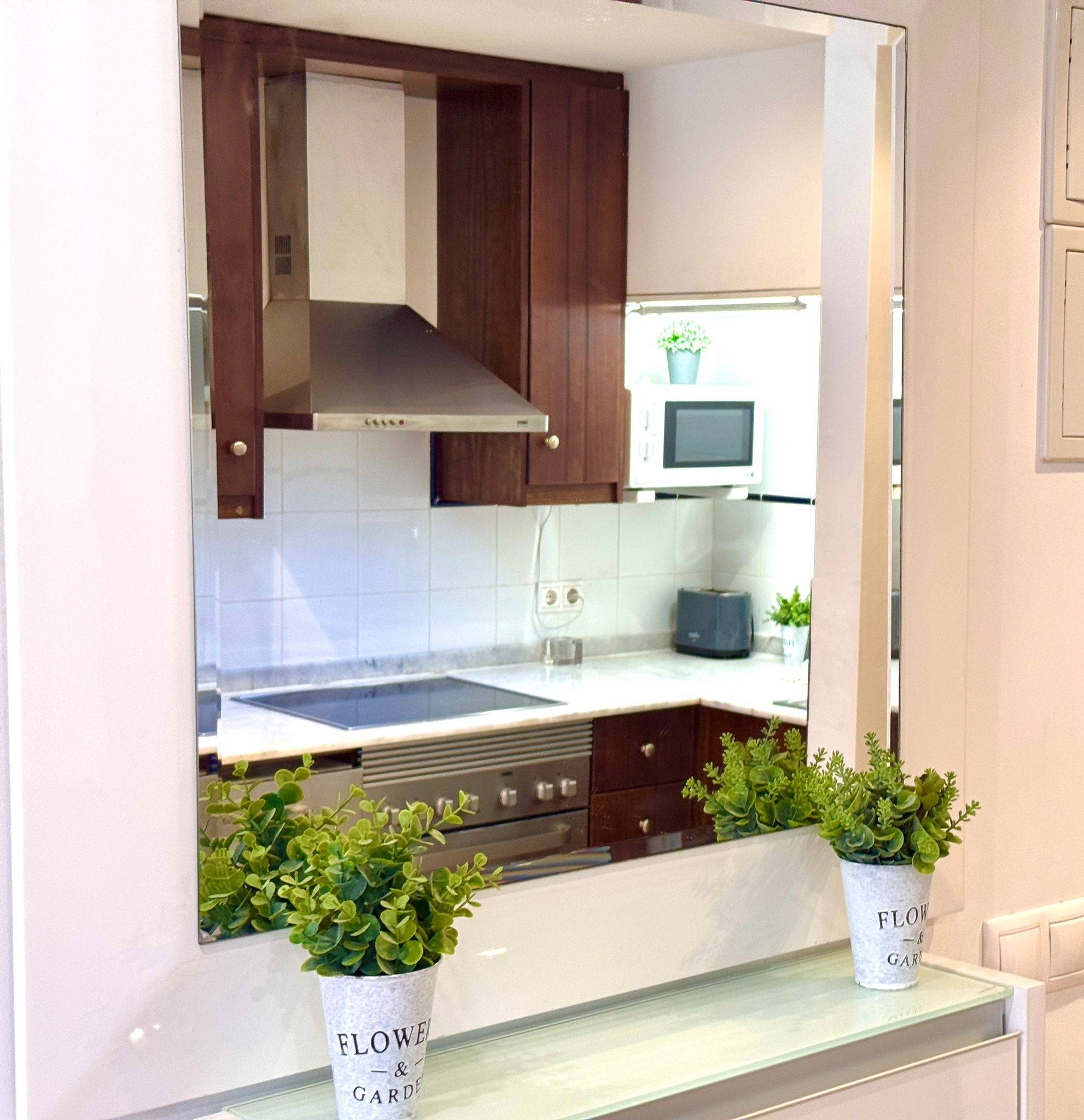 2 Bed, 1 Bath, ApartmentFor Sale, Torrevieja, Alicante