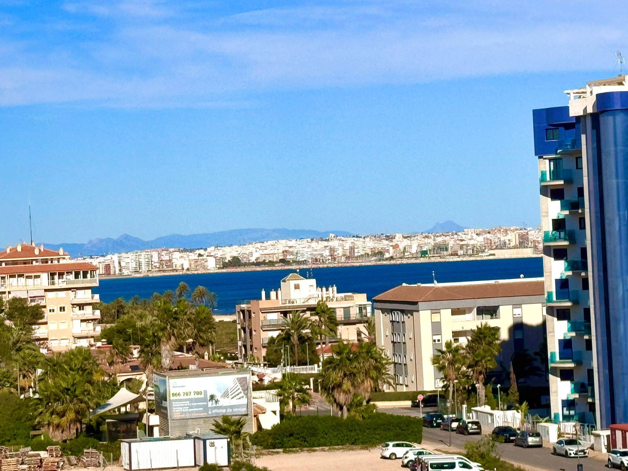 2 Bed, 1 Bath, ApartmentFor Sale, Torrevieja, Alicante