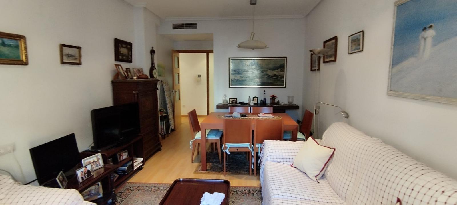 2 Bed, 1 Bath, ApartmentFor Sale, Torrevieja, Alicante