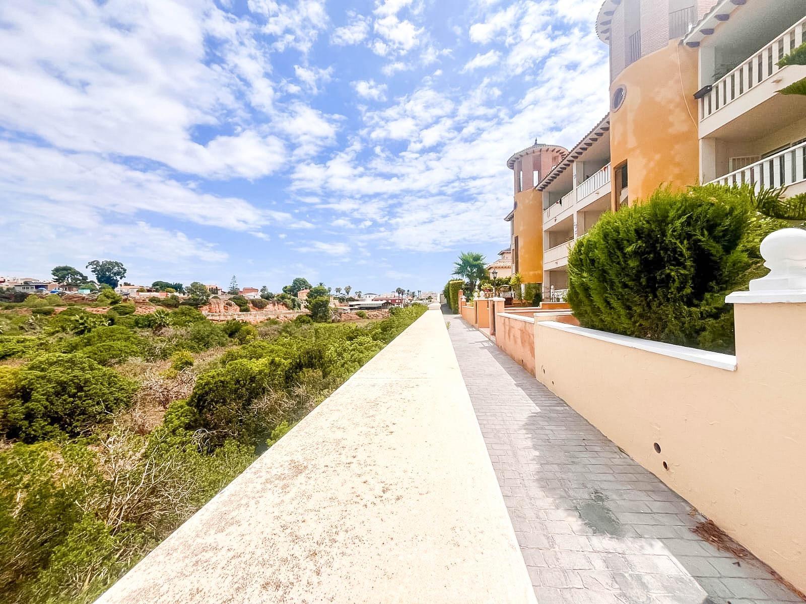 2 Bed, 1 Bath, HouseFor Sale, Orihuela Costa, Alicante