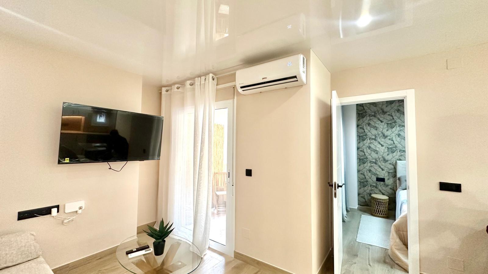 1 Bed, 1 Bath, ApartmentFor Sale, Torrevieja, Alicante