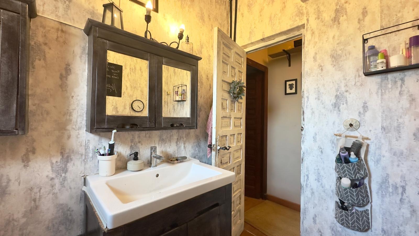 3 Bed, 1 Bath, HouseFor Sale, Torrevieja, Alicante