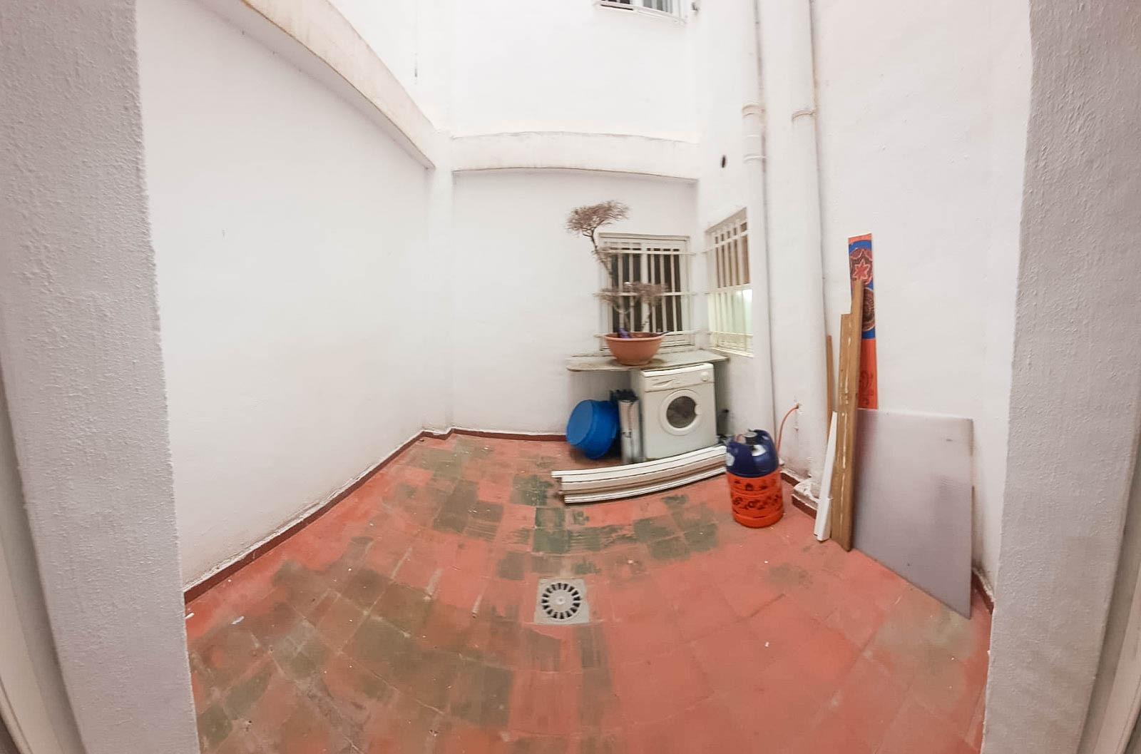 2 Bed, 1 Bath, ApartmentFor Sale, Torrevieja, Alicante