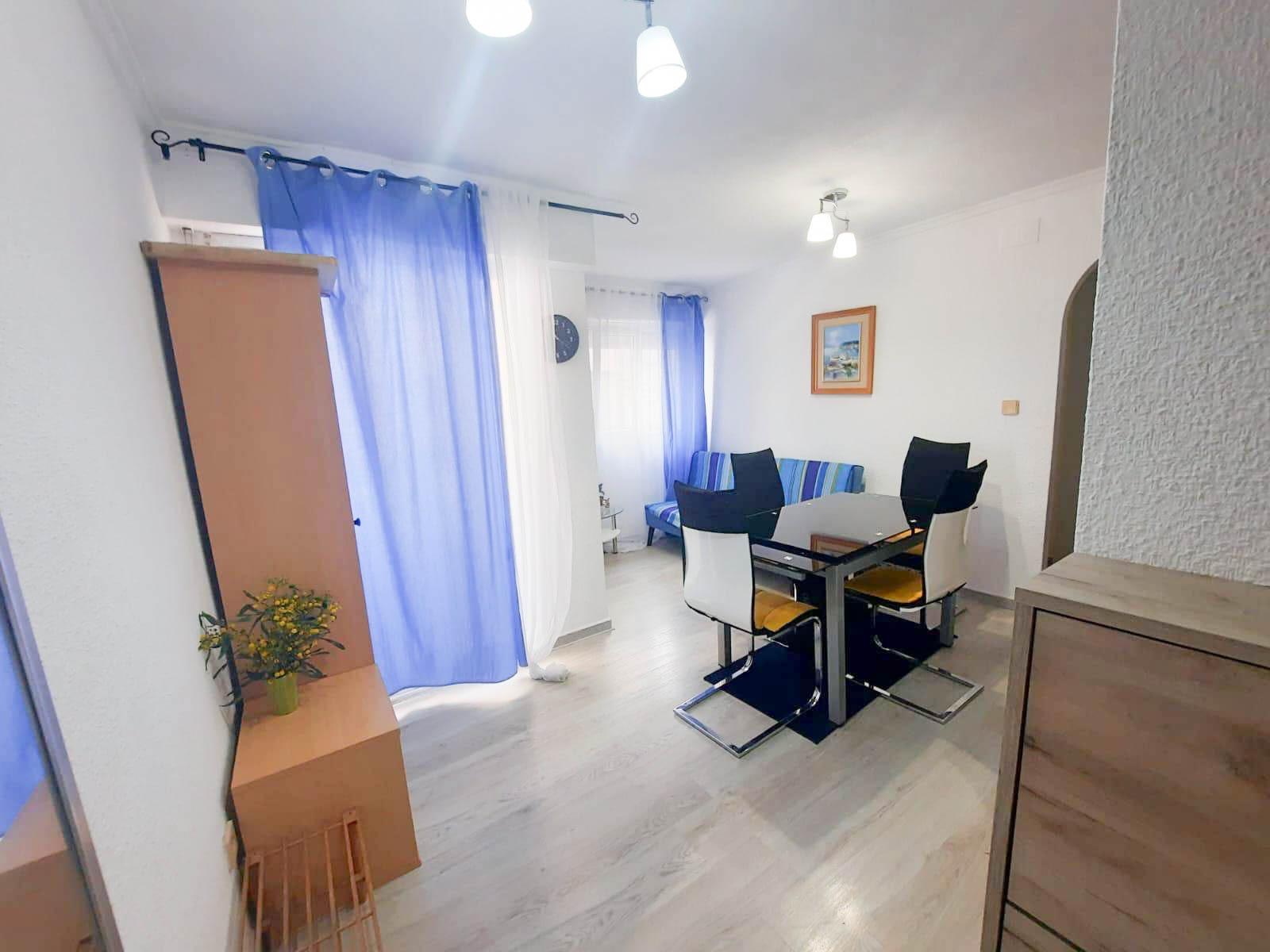 2 Bed, 1 Bath, ApartmentFor Sale, Torrevieja, Alicante