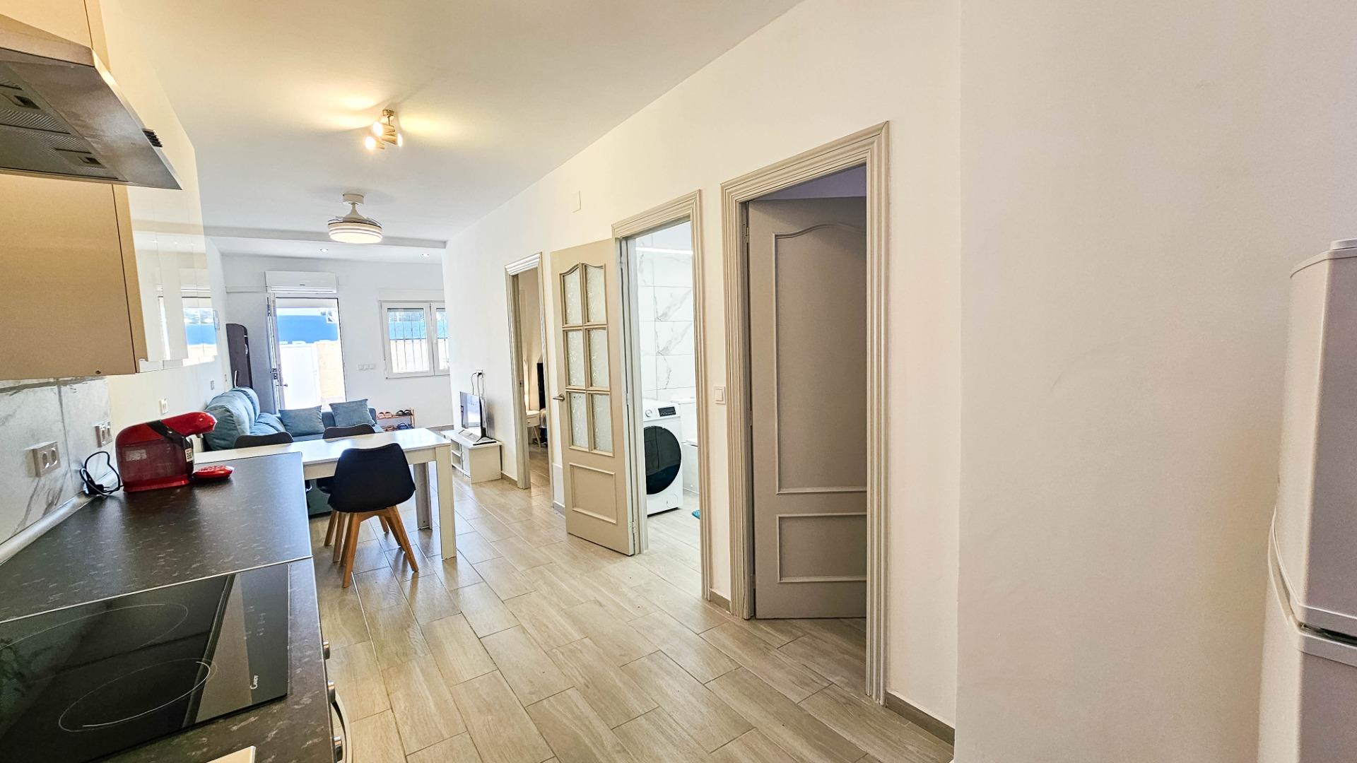 2 Bed, 1 Bath, HouseFor Sale, Torrevieja, Alicante