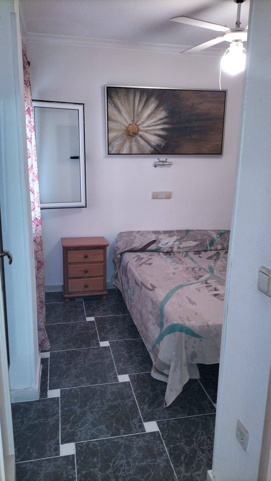 2 Bed, 1 Bath, ApartmentFor Sale, Torrevieja, Alicante