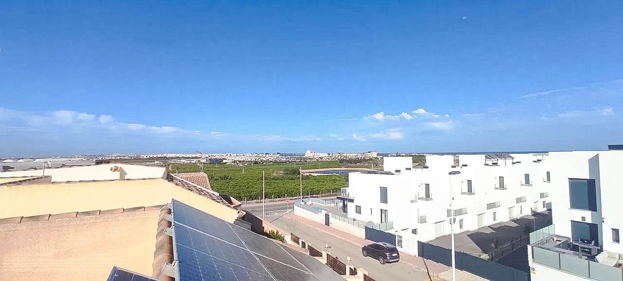 3 Bed, 2 Bath, HouseFor Sale, Torrevieja, Alicante