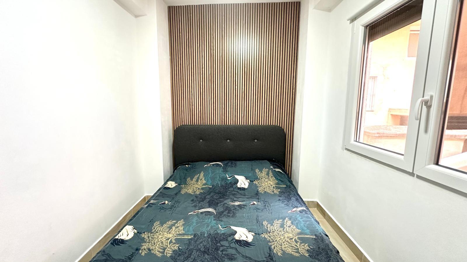 4 Bed, 2 Bath, ApartmentFor Sale, Torrevieja, Alicante