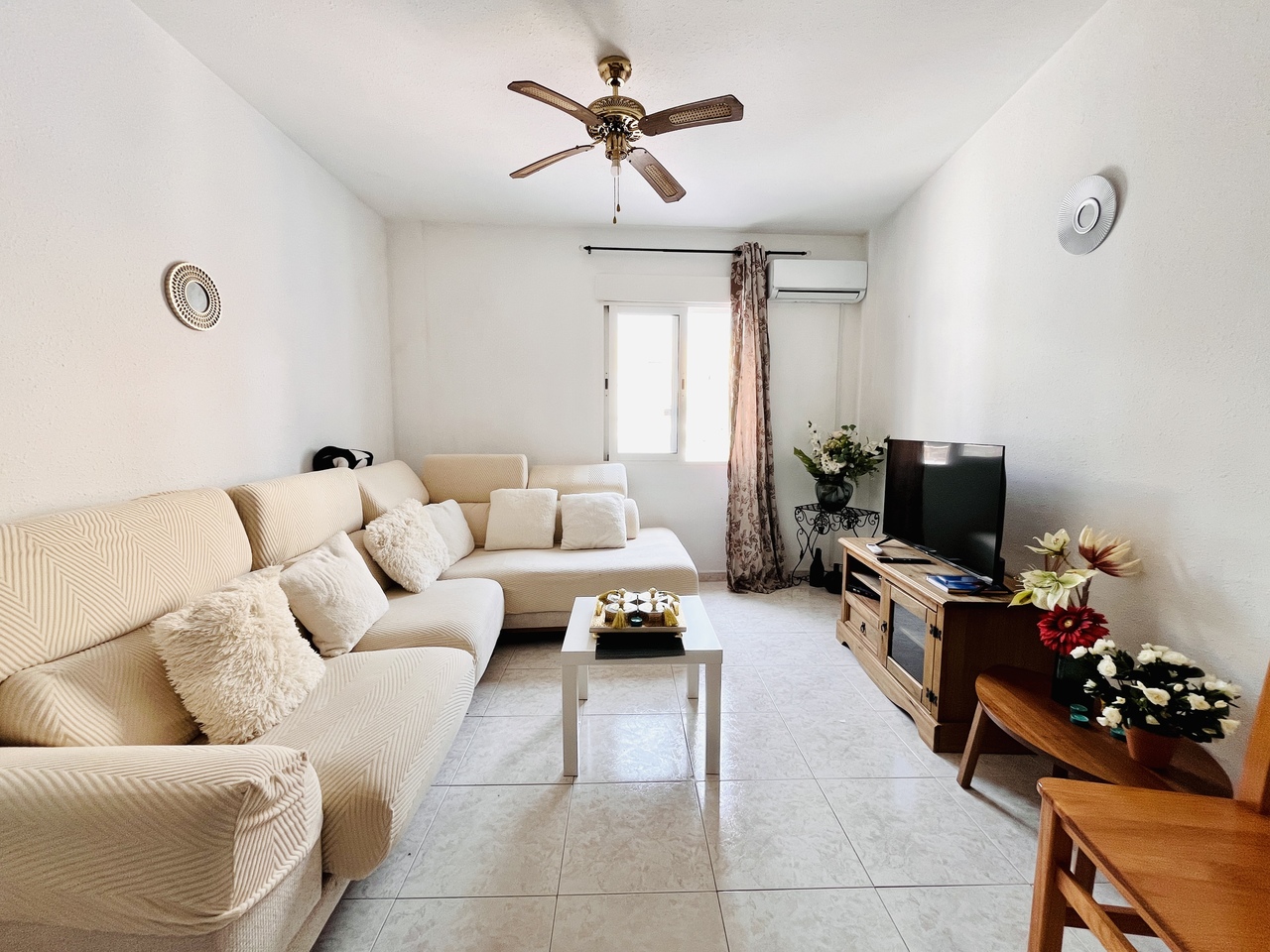 5 Bed, 3 Bath, ApartmentFor Sale, San Miguel de Salinas, Alicante