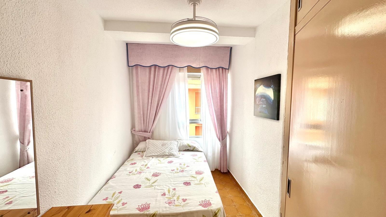 3 Bed, 1 Bath, ApartmentFor Sale, Torrevieja, Alicante