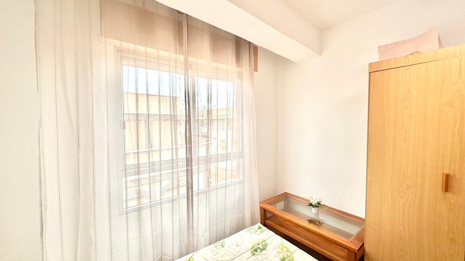 3 Bed, 1 Bath, ApartmentFor Sale, Torrevieja, Alicante