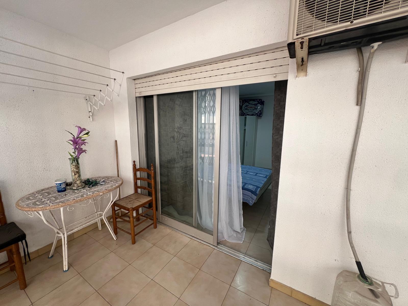 3 Bed, 2 Bath, ApartmentFor Sale, Torrevieja, Alicante