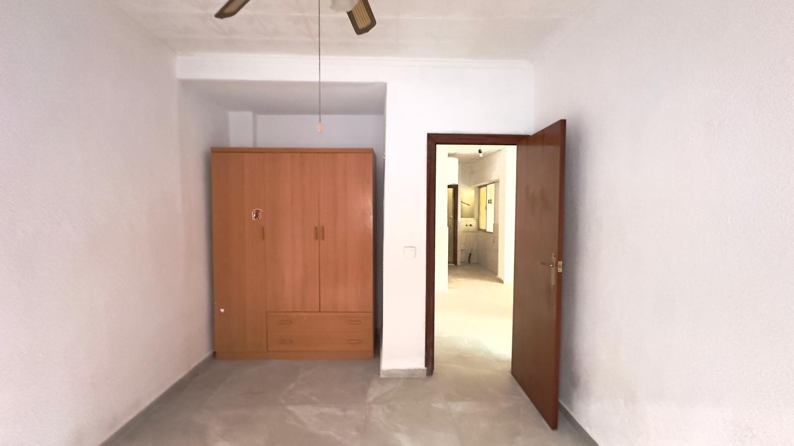 3 Bed, 2 Bath, ApartmentFor Sale, Torrevieja, Alicante