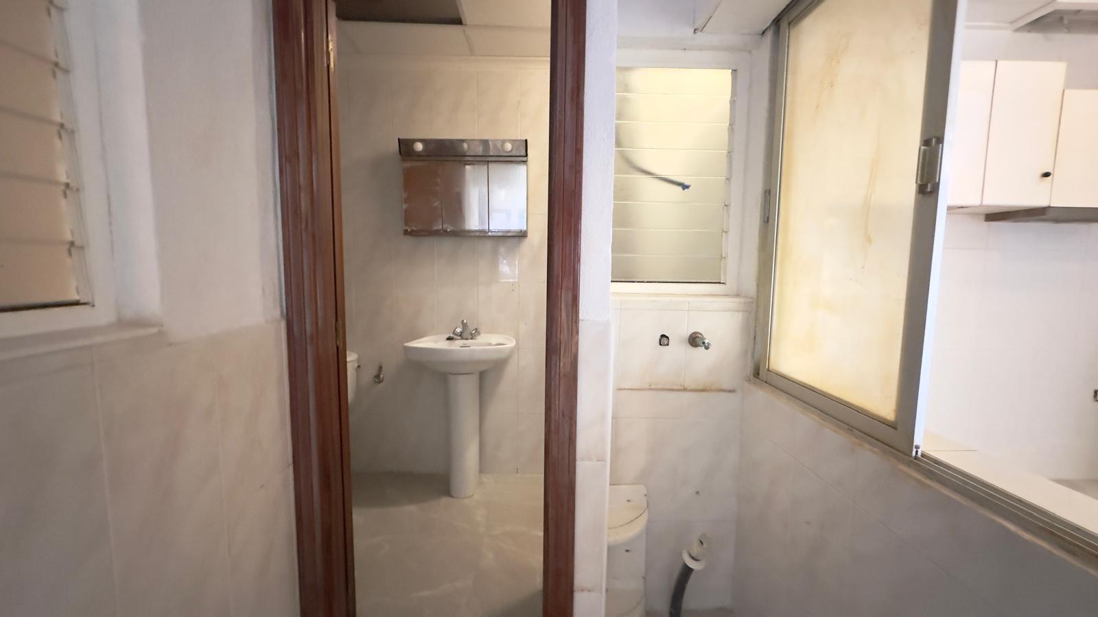 3 Bed, 2 Bath, ApartmentFor Sale, Torrevieja, Alicante