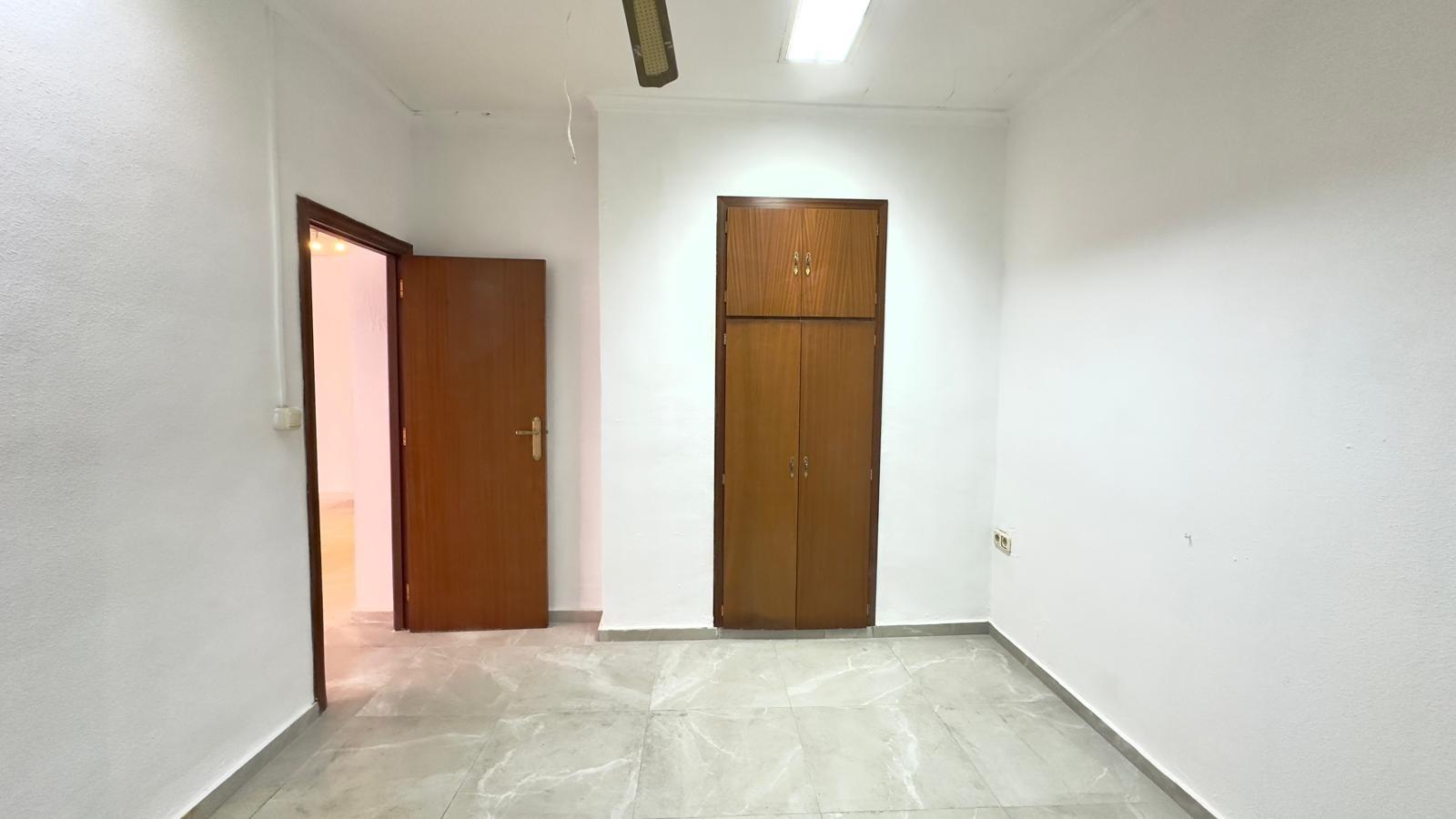 3 Bed, 2 Bath, ApartmentFor Sale, Torrevieja, Alicante