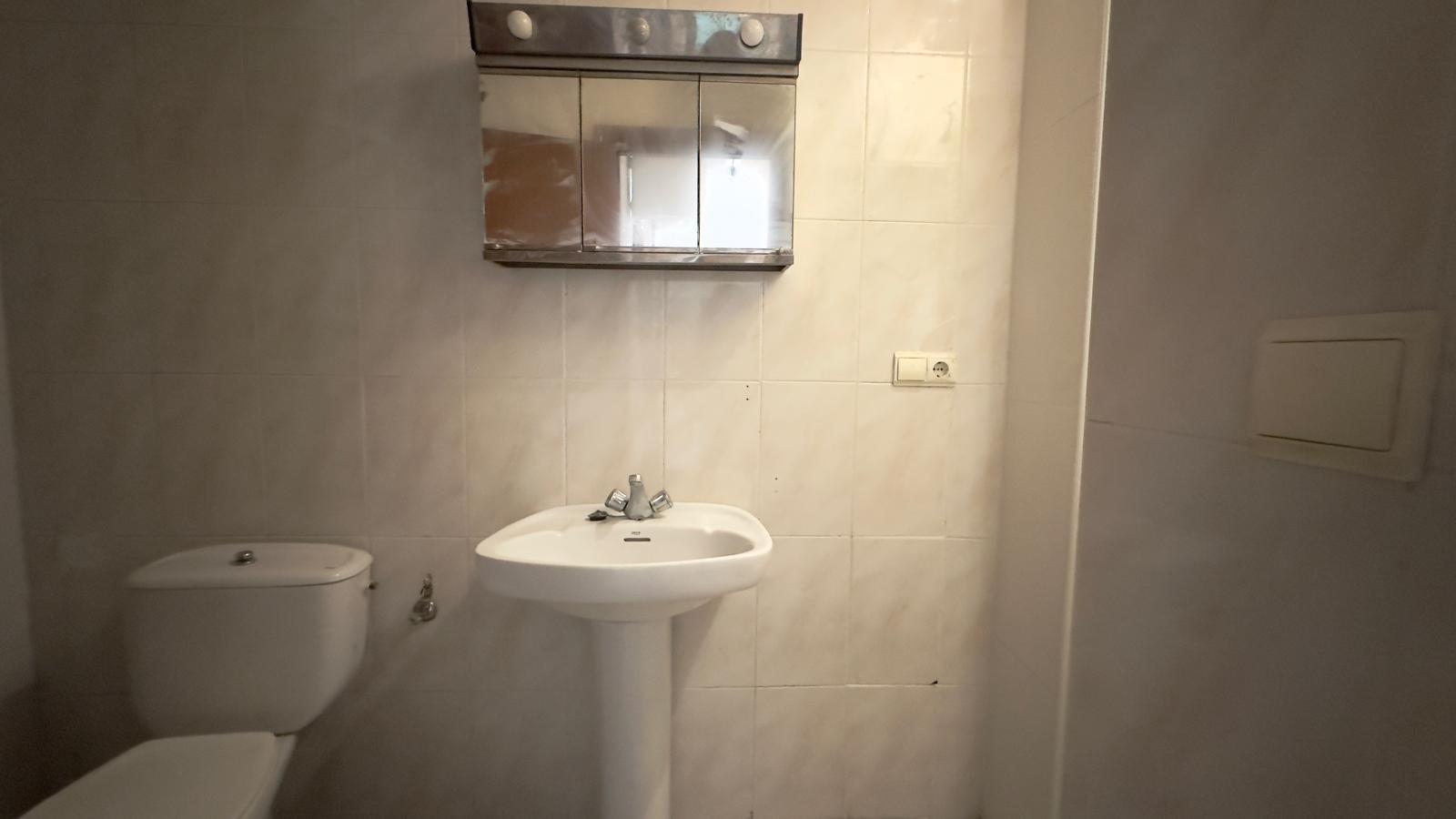 3 Bed, 2 Bath, ApartmentFor Sale, Torrevieja, Alicante