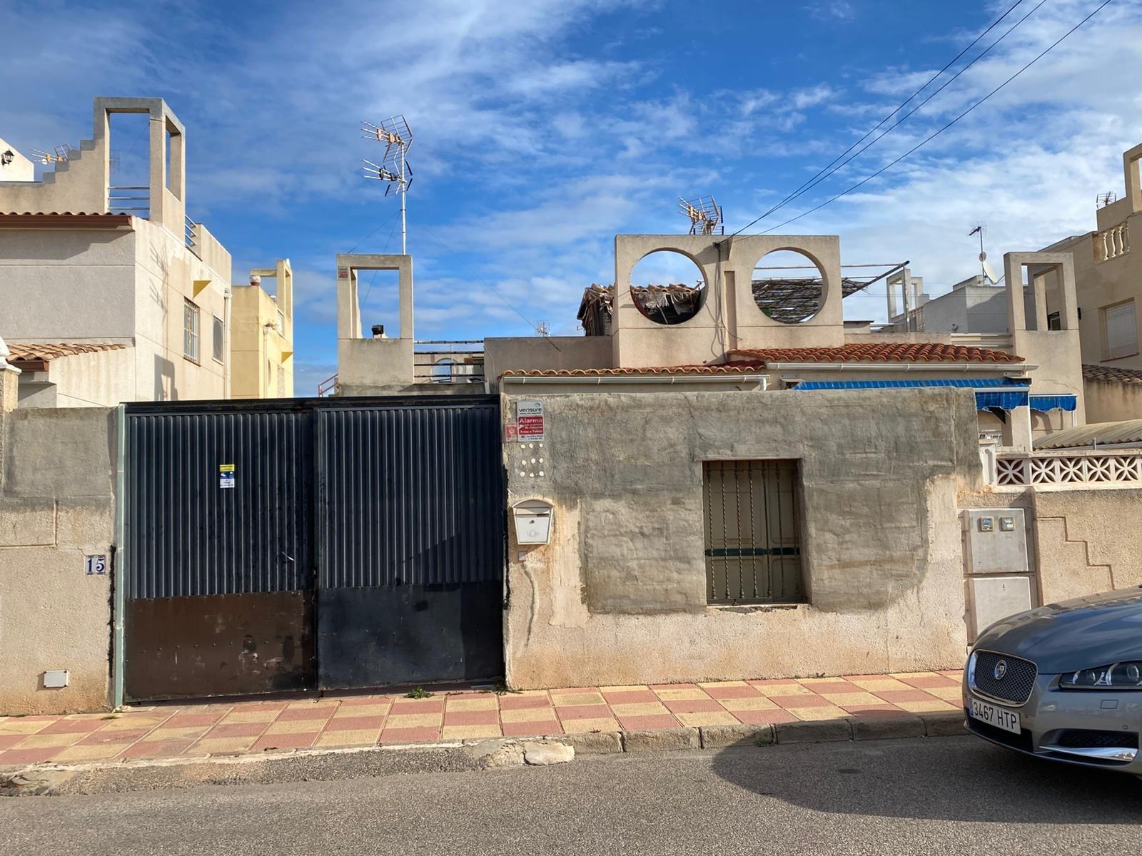 2 Bed, 1 Bath, HouseFor Sale, Torrevieja, Alicante