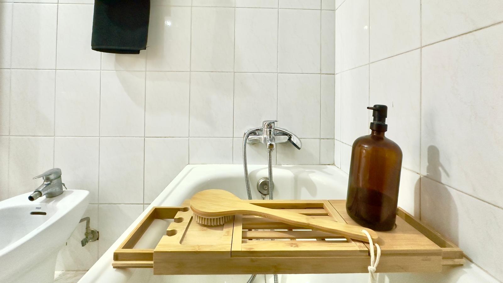 2 Bed, 1 Bath, ApartmentFor Sale, Torrevieja, Alicante