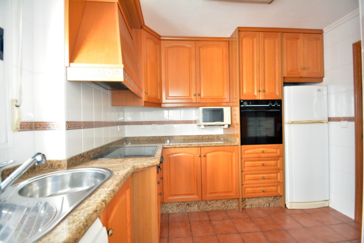 3 Bed, 1 Bath, ApartmentFor Sale, Torrevieja, Alicante