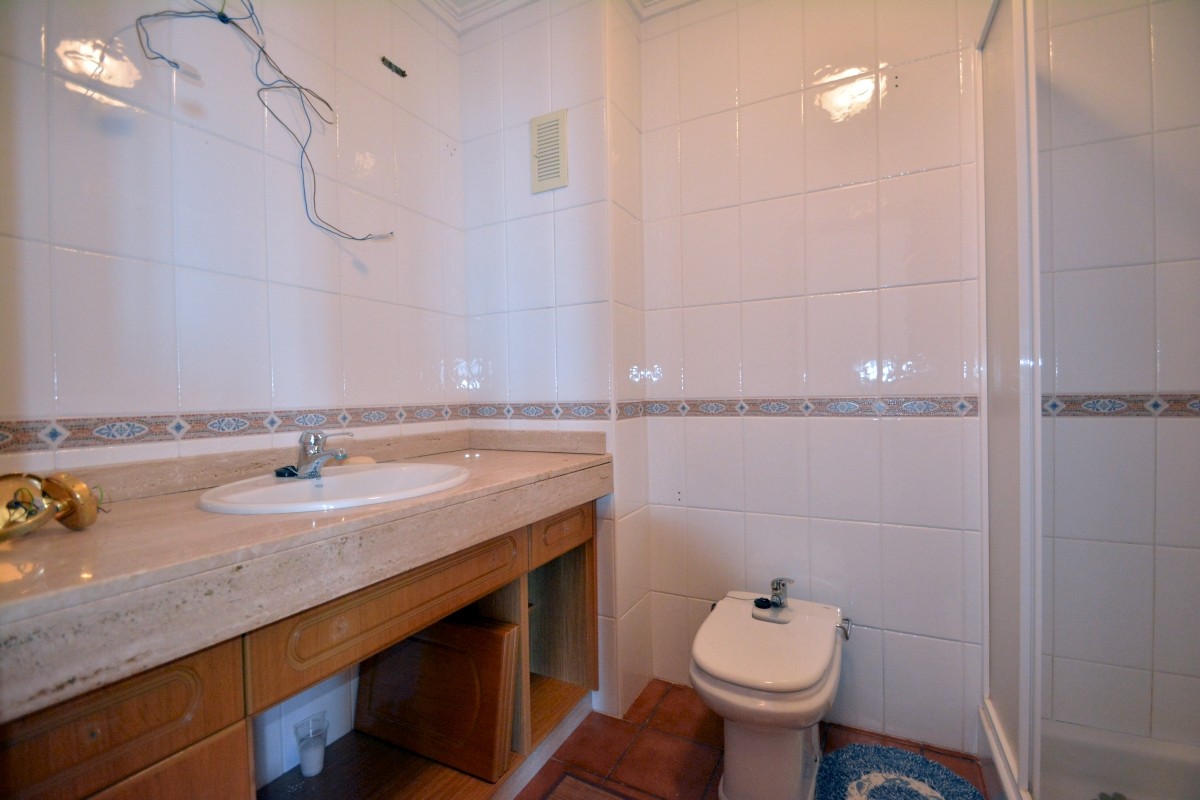 3 Bed, 1 Bath, ApartmentFor Sale, Torrevieja, Alicante