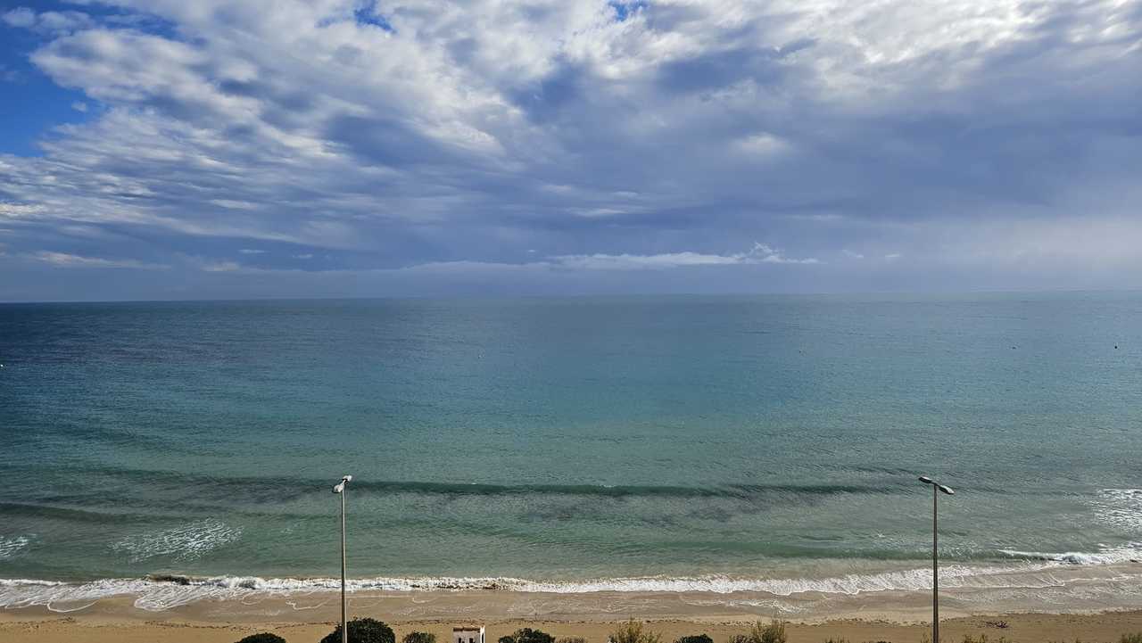 3 Bed, 2 Bath, ApartmentFor Sale, Mil Palmeras, Alicante