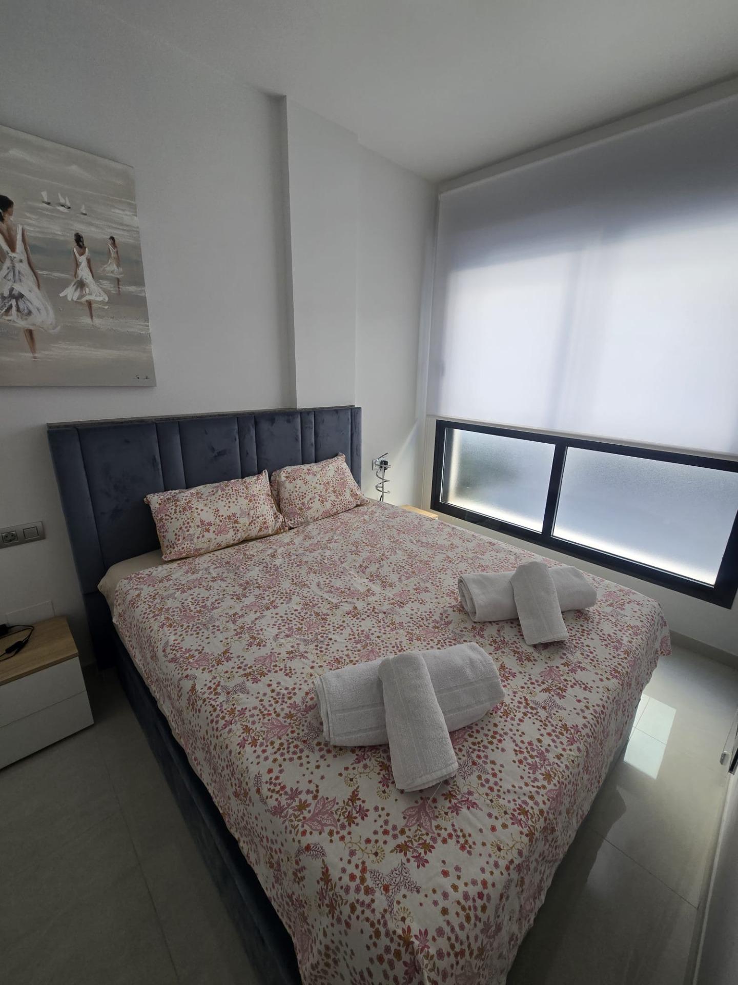 2 Bed, 1 Bath, ApartmentFor Sale, Torrevieja, Alicante