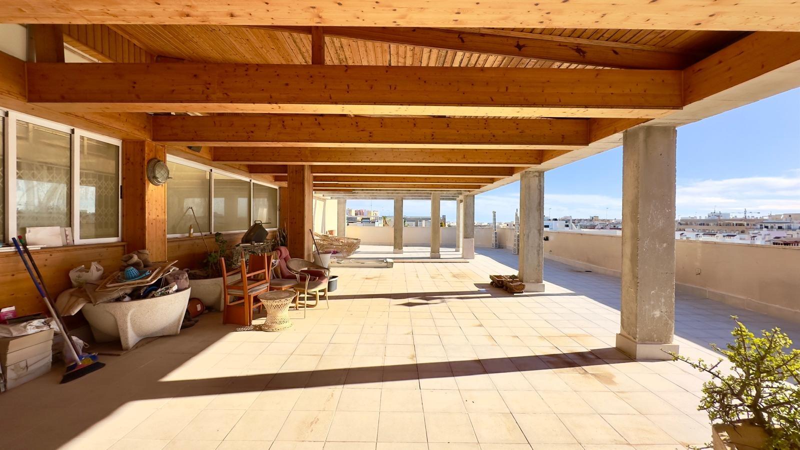 2 Bed, 2 Bath, ApartmentFor Sale, Torrevieja, Alicante