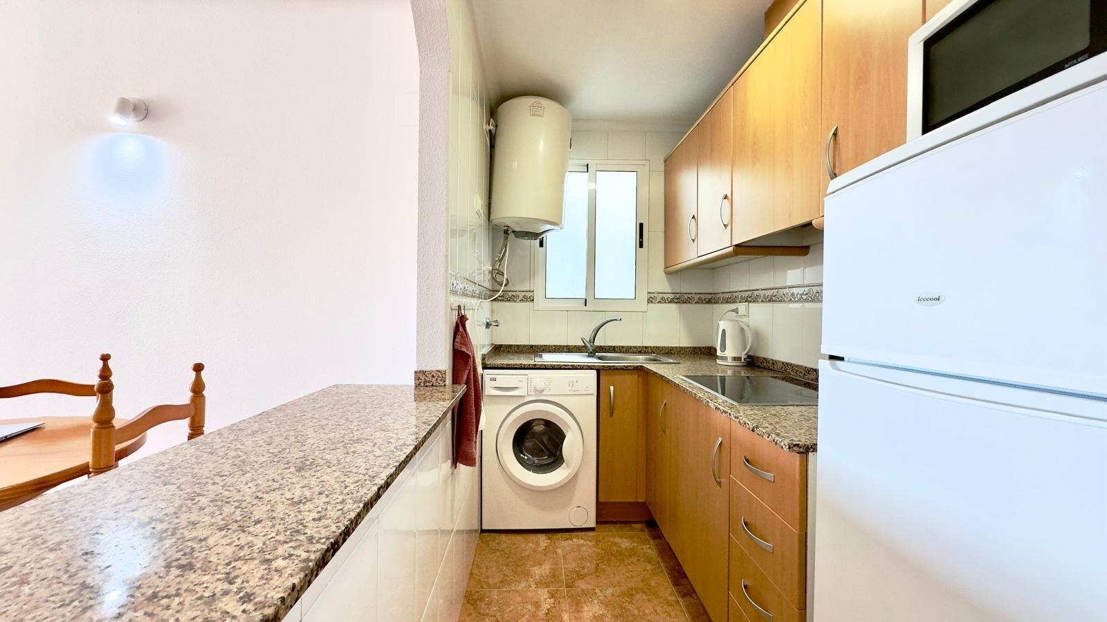 2 Bed, 1 Bath, ApartmentFor Sale, Torrevieja, Alicante