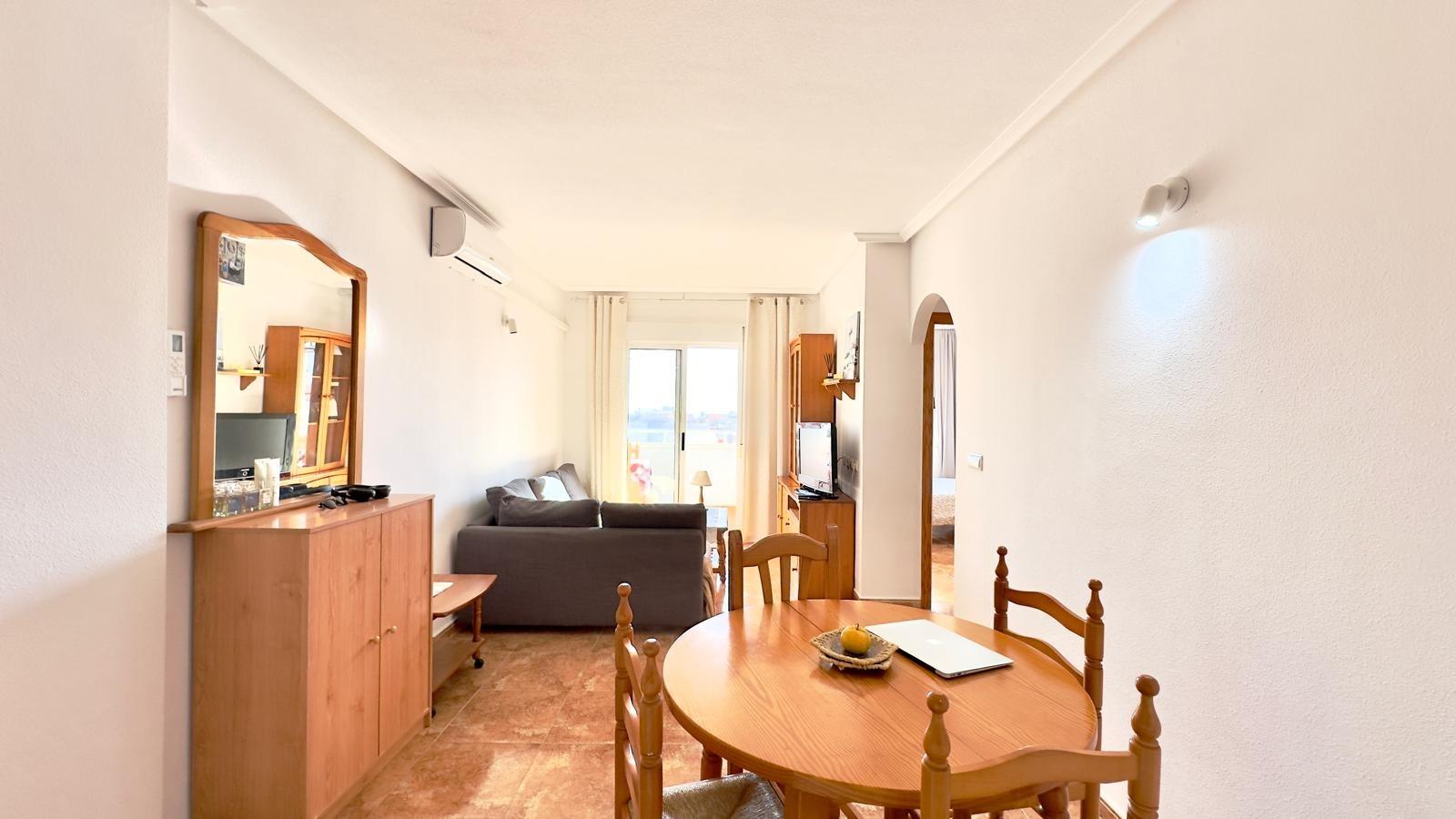 2 Bed, 1 Bath, ApartmentFor Sale, Torrevieja, Alicante