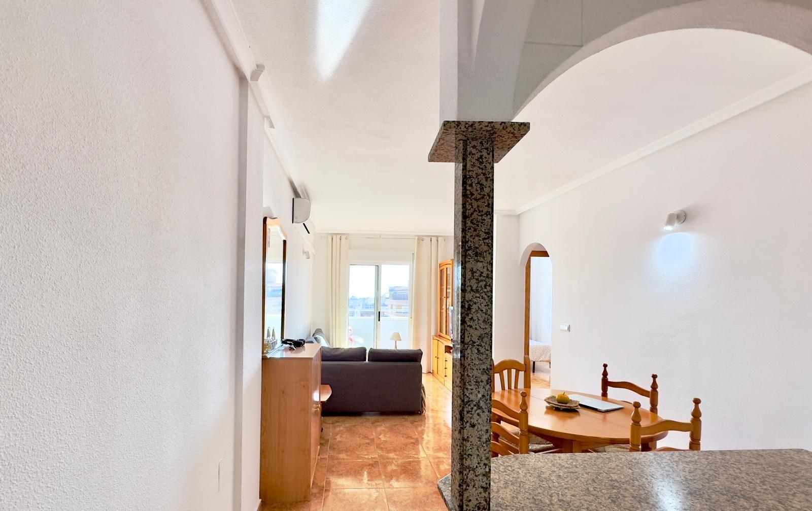 2 Bed, 1 Bath, ApartmentFor Sale, Torrevieja, Alicante