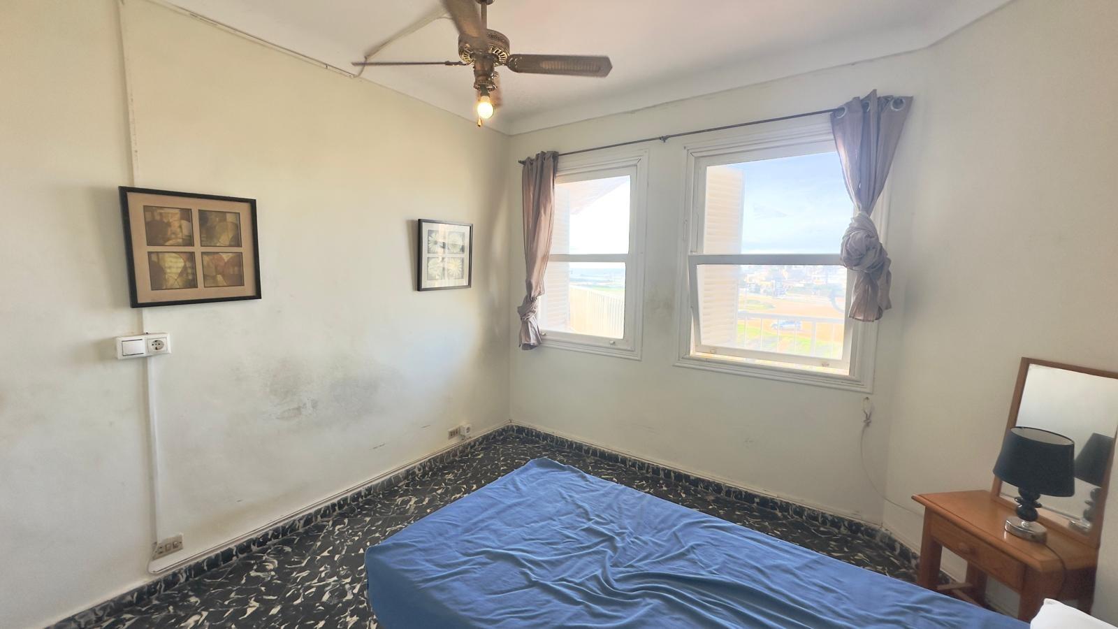 3 Bed, 2 Bath, ApartmentFor Sale, Torrevieja, Alicante