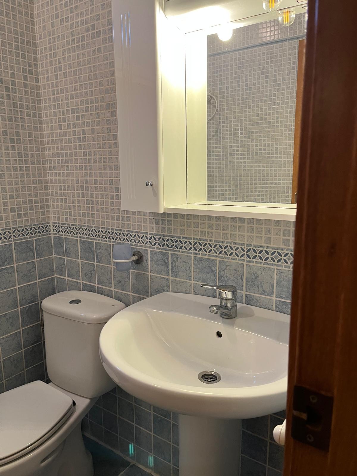 3 Bed, 2 Bath, ApartmentFor Sale, Almoradi, Alicante