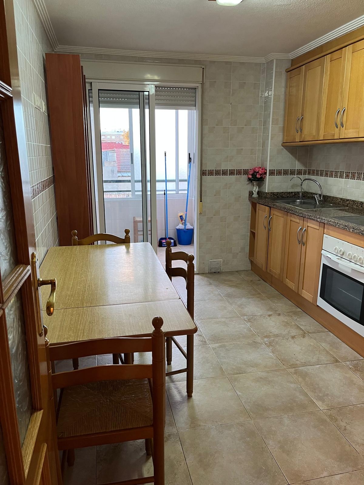 3 Bed, 2 Bath, ApartmentFor Sale, Almoradi, Alicante