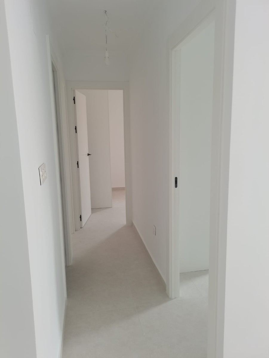 3 Bed, 1 Bath, ApartmentFor Sale, Torrevieja, Alicante