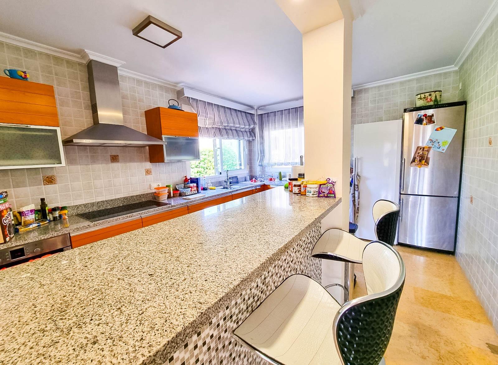 5 Bed, 4 Bath, HouseFor Sale, Torrevieja, Alicante