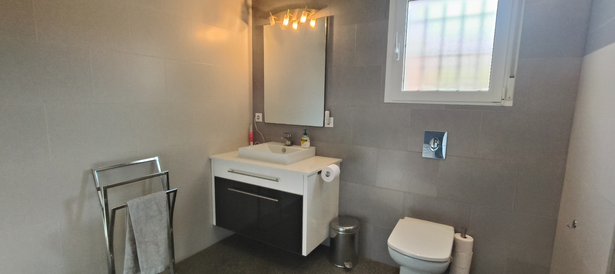 3 Bed, 2 Bath, HouseFor Sale, La Romana, Alicante