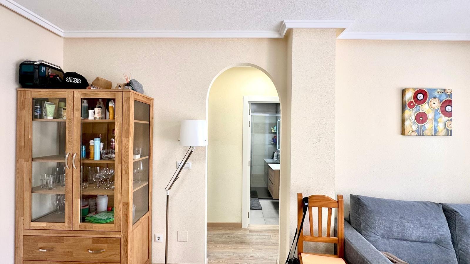 2 Bed, 1 Bath, HouseFor Sale, Torrevieja, Alicante