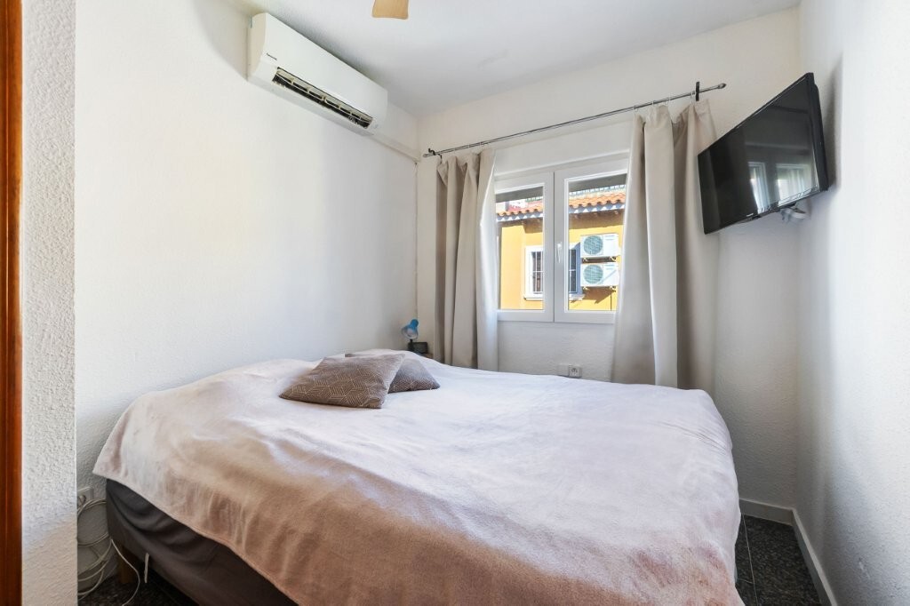 2 Bed, 2 Bath, HouseFor Sale, Torrevieja, Alicante