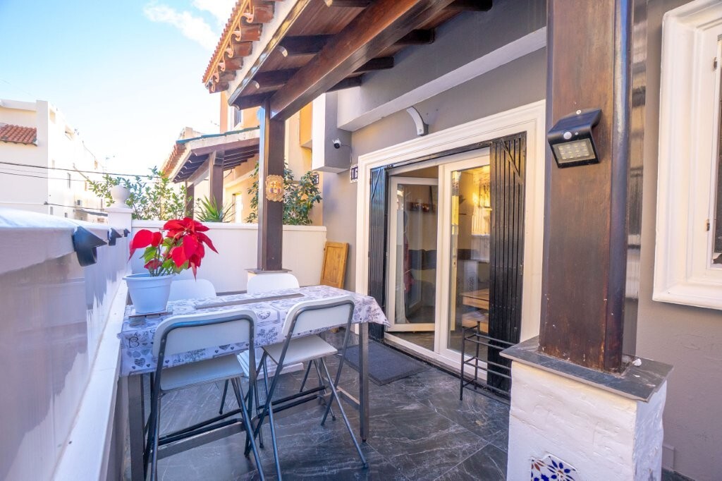 2 Bed, 2 Bath, HouseFor Sale, Torrevieja, Alicante