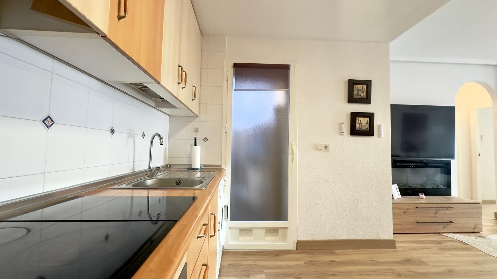 2 Bed, 1 Bath, HouseFor Sale, Torrevieja, Alicante