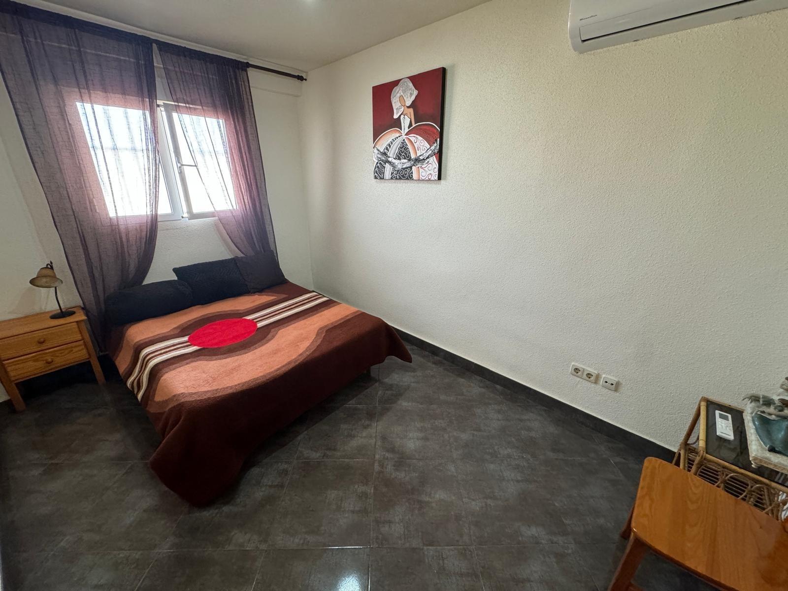 3 Bed, 1 Bath, ApartmentFor Sale, Torrevieja, Alicante