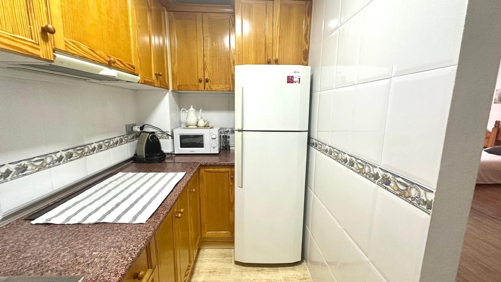 2 Bed, 1 Bath, ApartmentFor Sale, Torrevieja, Alicante