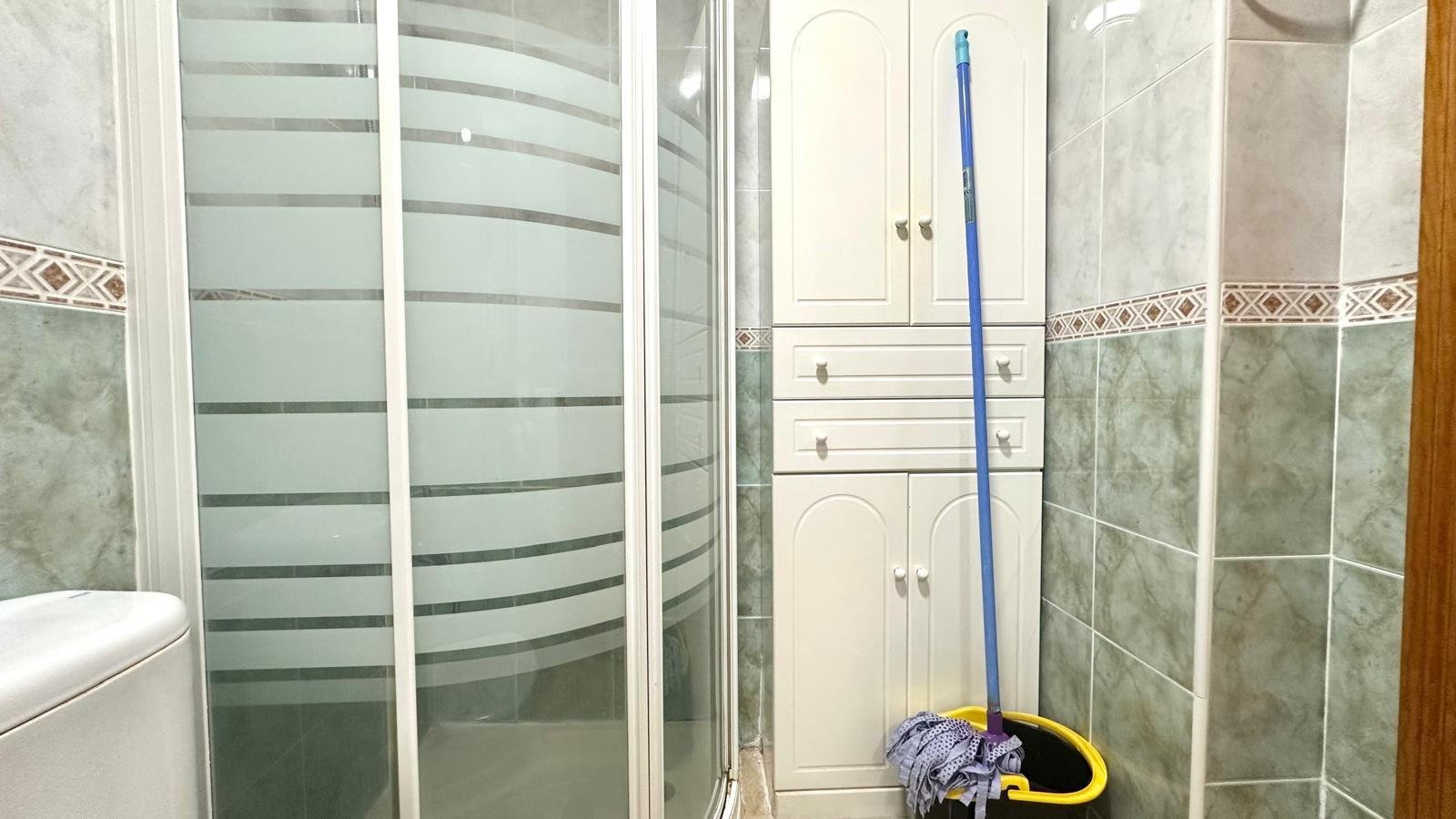 2 Bed, 1 Bath, ApartmentFor Sale, Torrevieja, Alicante