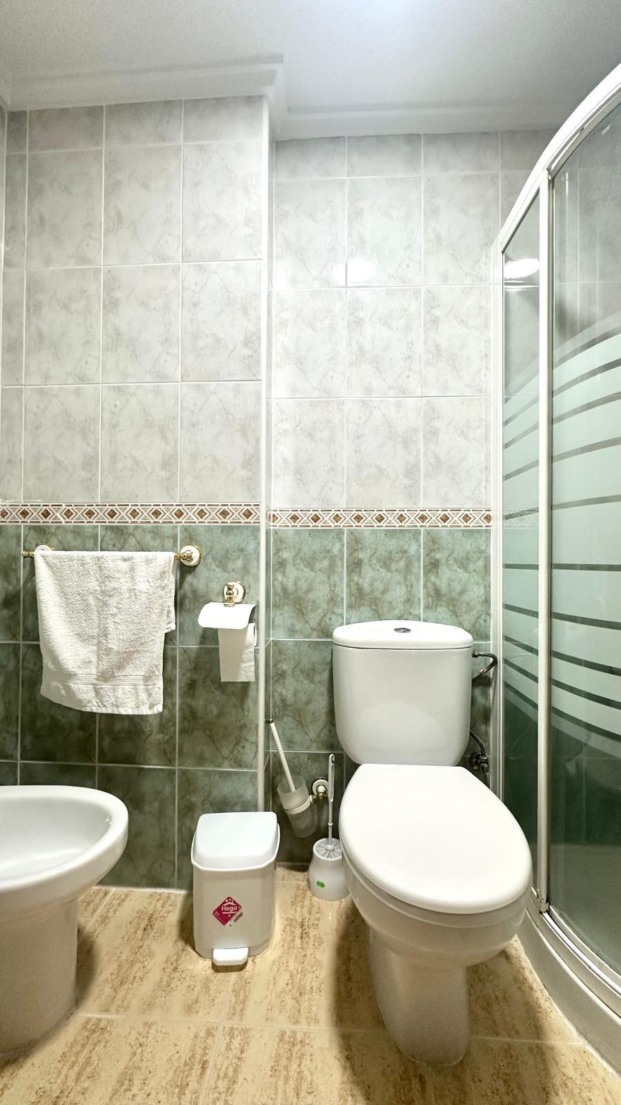 2 Bed, 1 Bath, ApartmentFor Sale, Torrevieja, Alicante